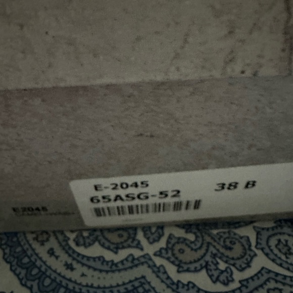 Elana Achi Light Brown Low Suede Texan Boot - Picture 7 of 7